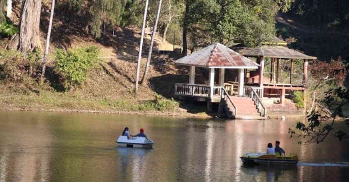 peoples boating in Ganga Lake, Itanagar