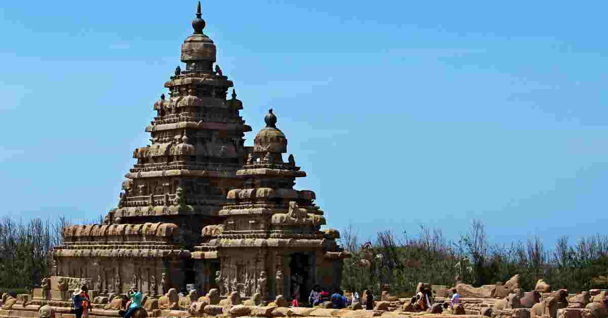 Shore Temple, Mahabalipuram one among the famous historical monuments of tamil nadu