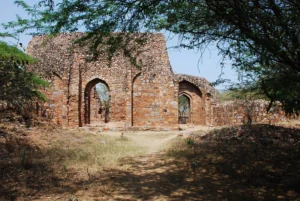 5 Hidden Historical Monuments in Mehrauli