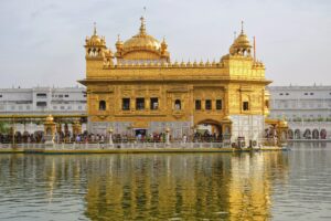 The_Golden_Temple_of_Amrithsar_7